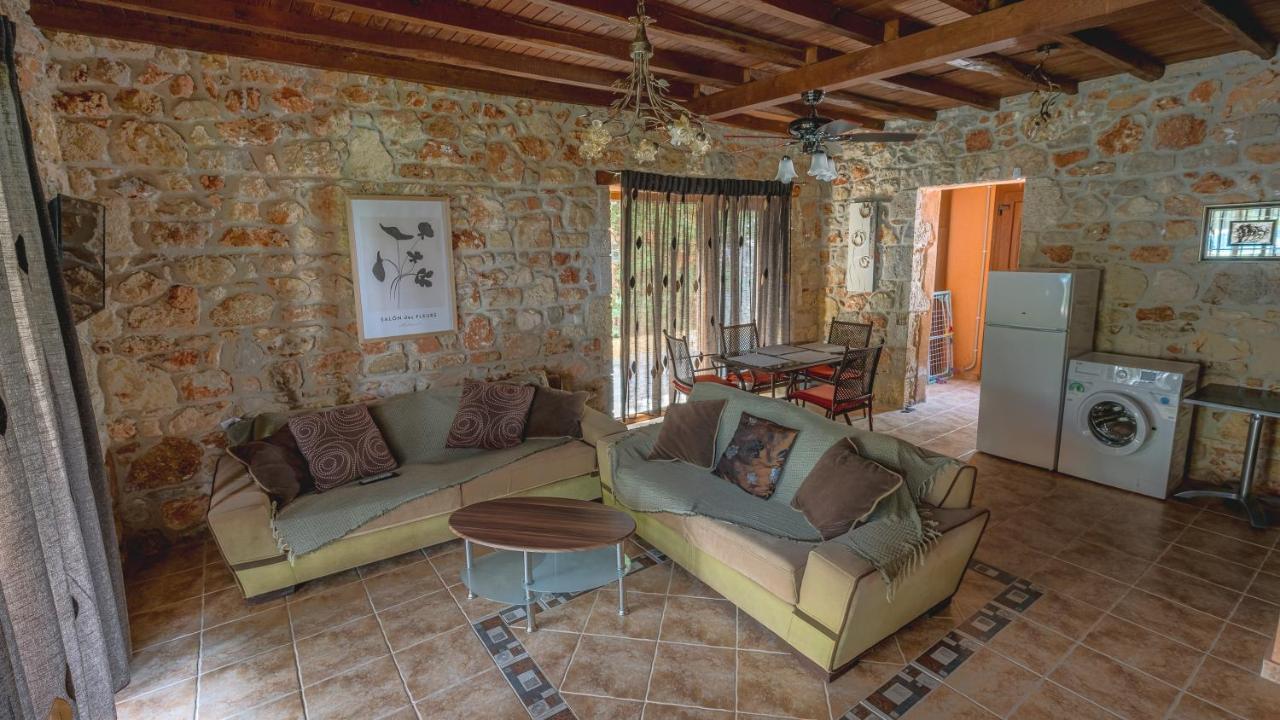 Stone Made Private Pool Villas Kriopigi Exterior photo